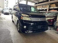 ヴォクシー守山市引き取り