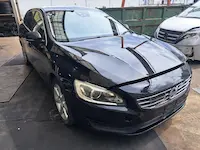 ボルボV60持ち込み