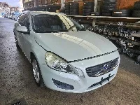 ボルボV60持ち込み